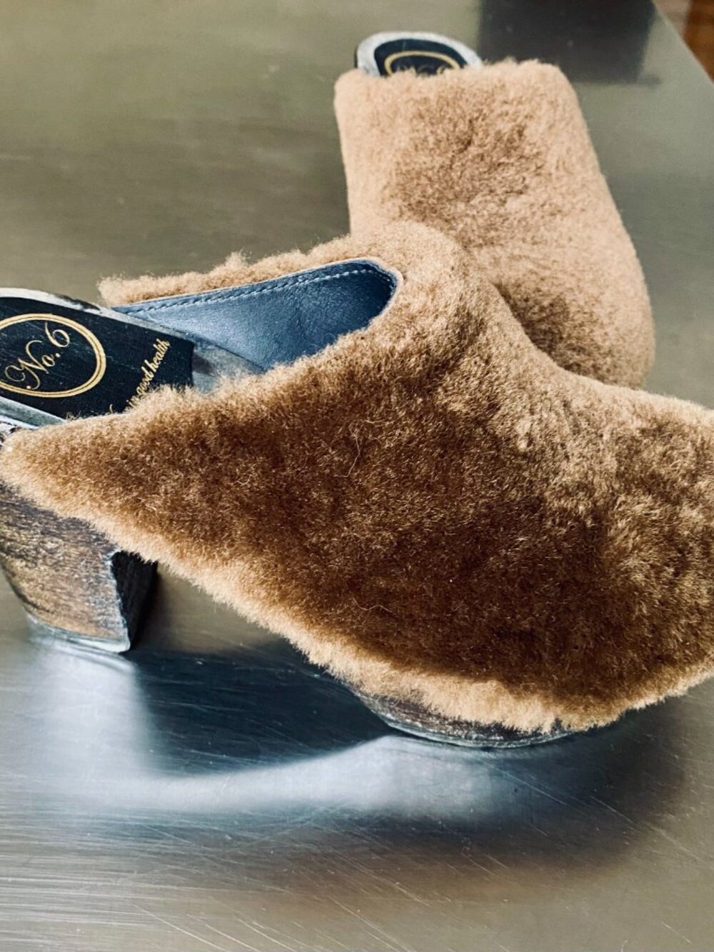 No. 6 Shearling Brown Clogs - rare size 6.5